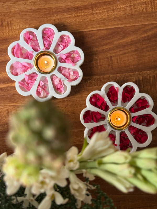 Daisy Marble Urli ( + Gift Box )
