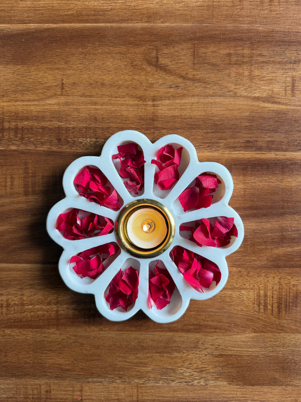 Daisy Marble Urli ( + Gift Box )