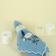 Daisy Scallop Napkin