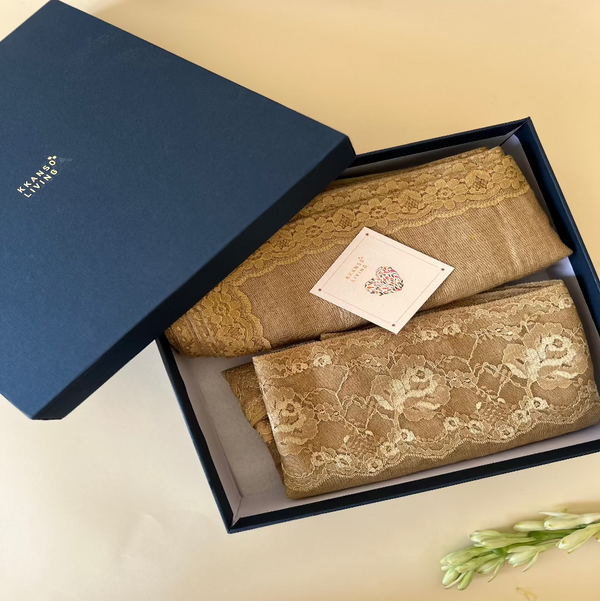 Table Linen Set with Gift Box