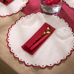 Red Scallop Round Mats