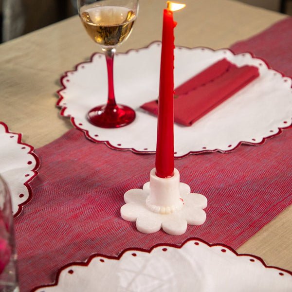 Red Scallop Round Mats